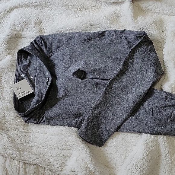 NWT Senita athletics thermal leggings - Picture 2 of 4